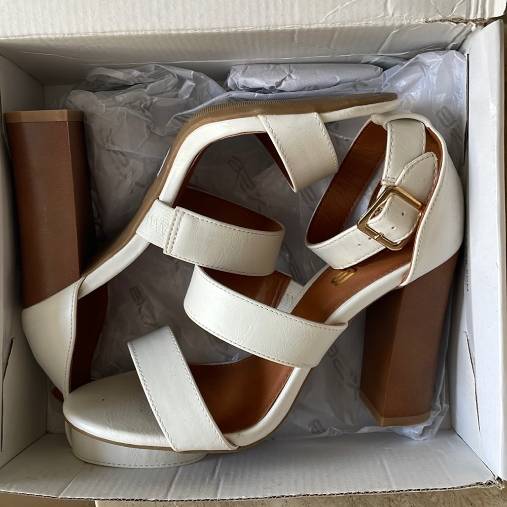 NWT Brand New sandals